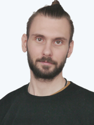 Роман Лихачёв